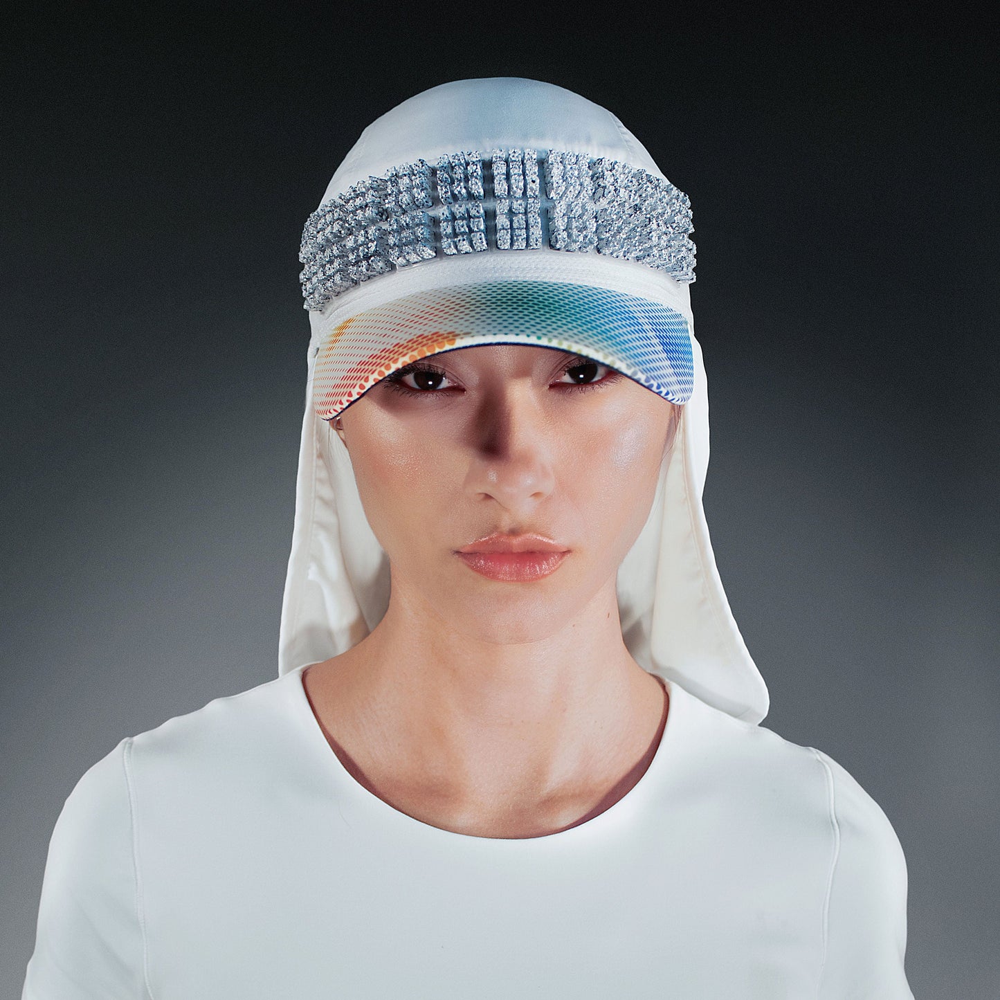 omius white cap with cooling pieces 