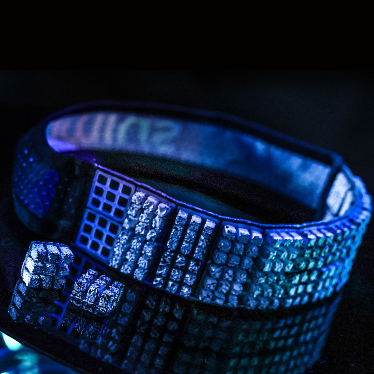 Headband with 20 cooling pieces